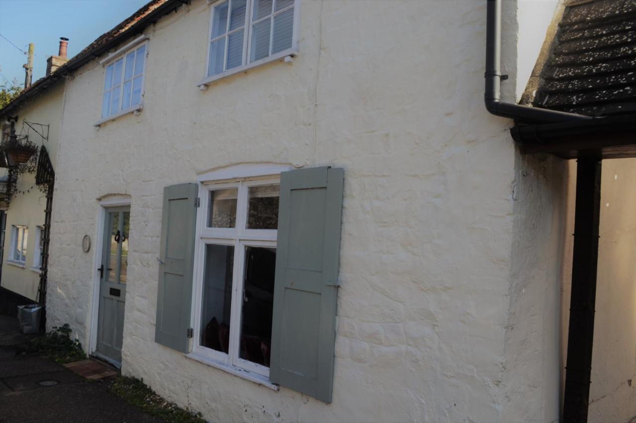 Bell Cottage Mildenhall Buitenkant foto