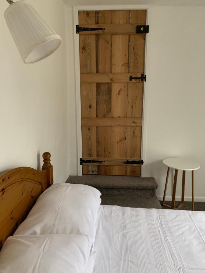 Bell Cottage Mildenhall Buitenkant foto